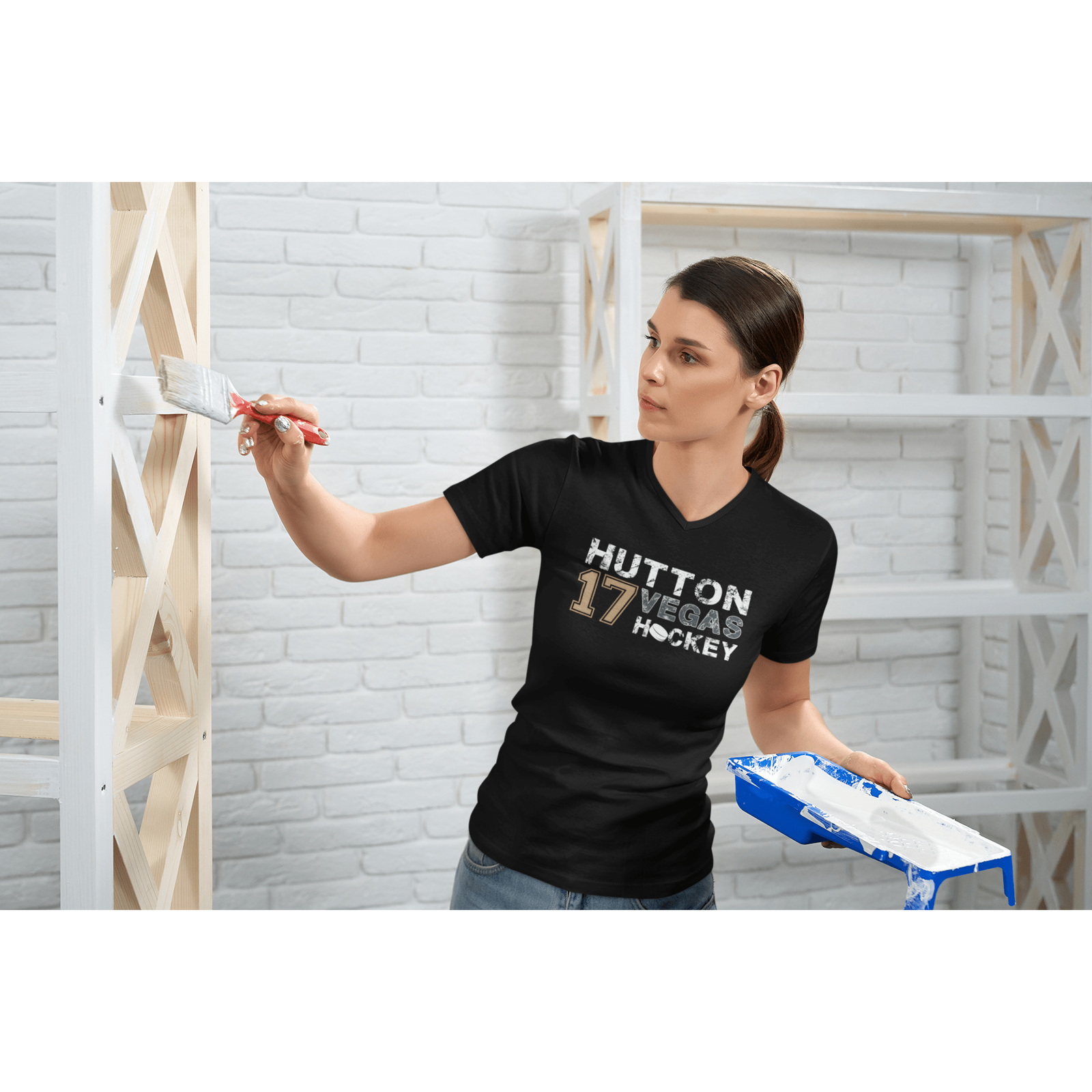 V-neck Hutton 17 Vegas Hockey Unisex V-Neck Tee